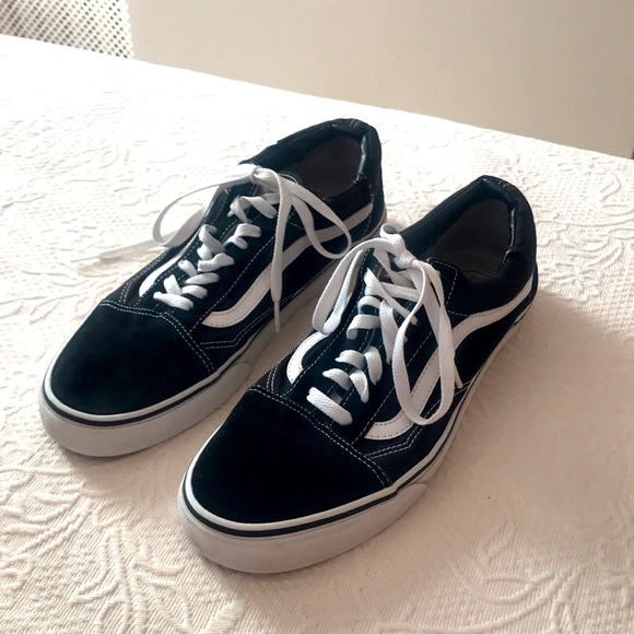 Vans - Picture 2 of 7